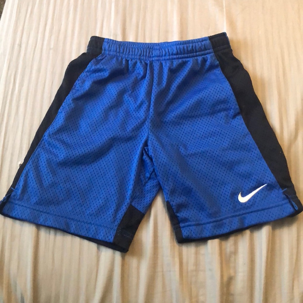 Boys Nike basketball shorts